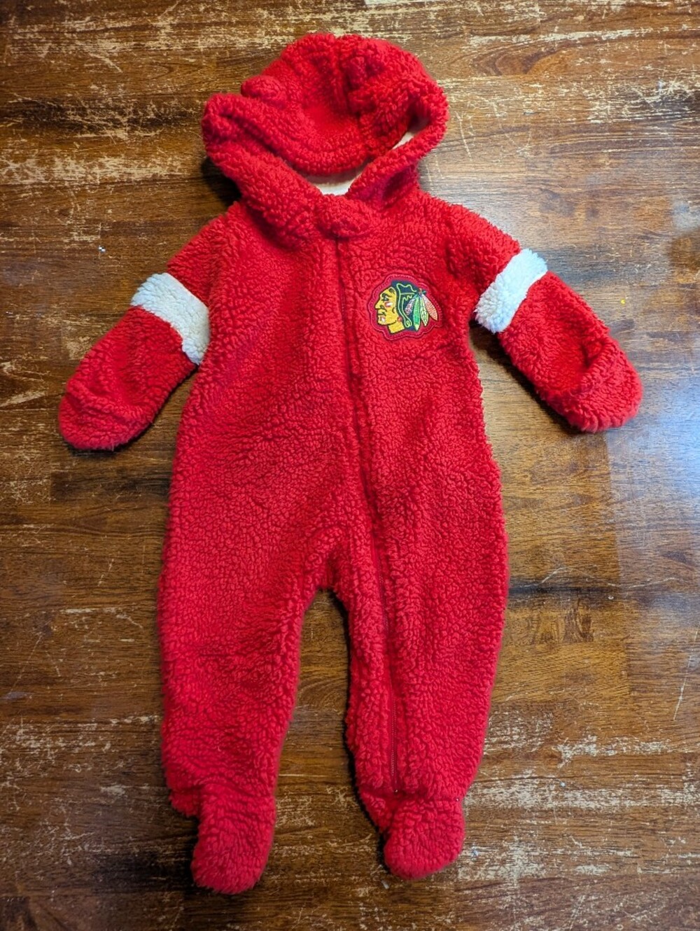 Chicago Blackhawks Infant Sherpa Suit 3-6 Months Officially Licensed Outerwear